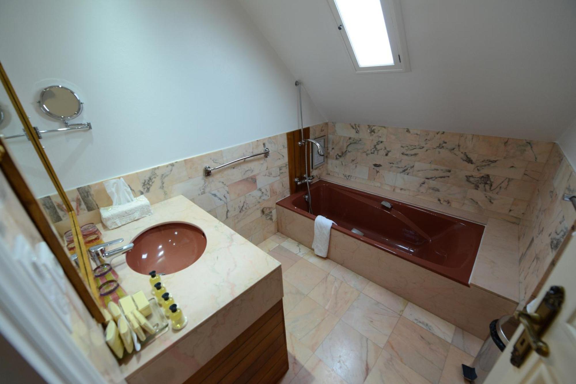 Chateau Du Boisniard Hotel Chambretaud